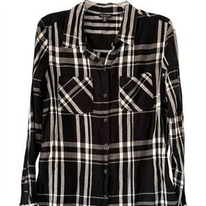 Lucky Brand Women’s black And White Plaid Button Down Shirt